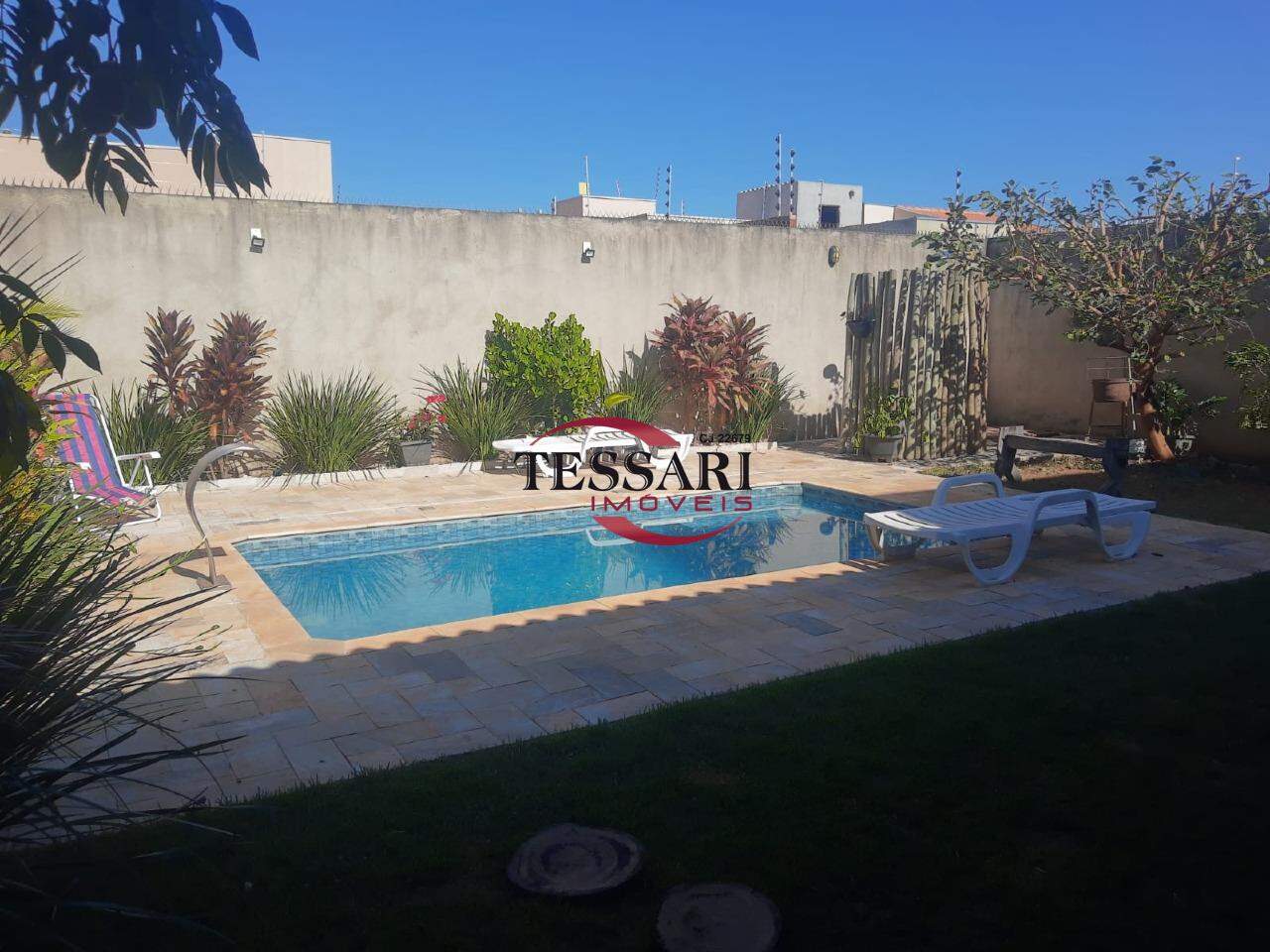 Casa com 3 quartos à venda, 179m² — foto 14 de 17