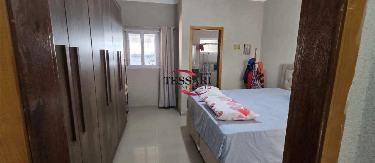 Casa com 3 quartos à venda, 140m² — foto 12 de 23