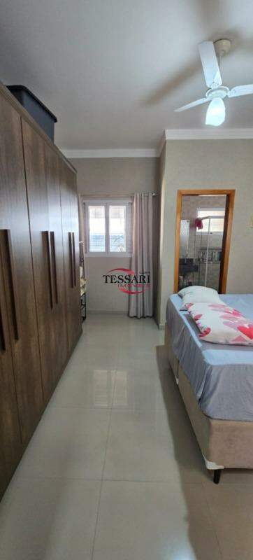 Casa com 3 quartos à venda, 140m² — foto 11 de 23