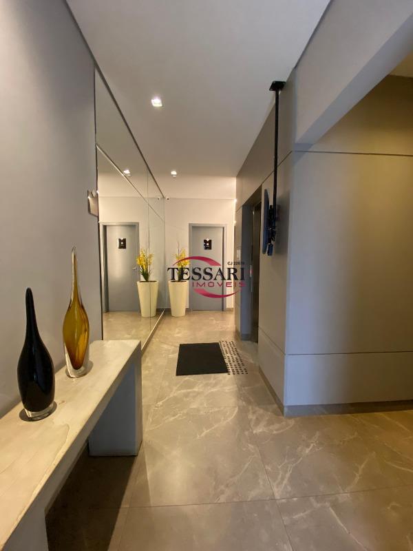 Apartamento com 1 quarto para aluguel, 42m² — foto 2 de 23