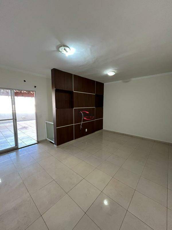 Cobertura com 3 quartos à venda, 135m² — foto 2 de 26