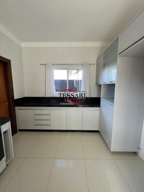 Casa de Condomínio com 3 quartos à venda, 238m² — foto 20 de 26