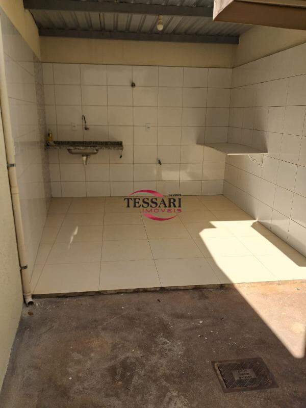 Loja / Salão / Ponto Comercial  para aluguel, 115m² — foto 6 de 9