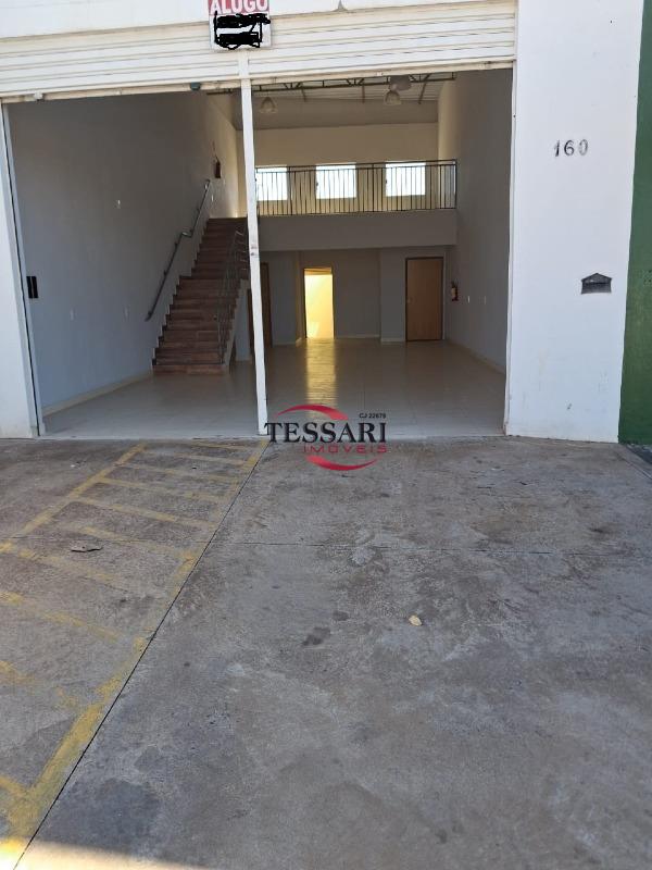 Loja / Salão / Ponto Comercial  para aluguel, 115m² — foto 2 de 9
