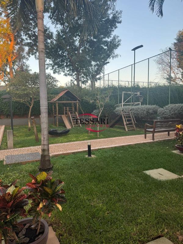 Apartamento com 3 quartos à venda, 140m² — foto 25 de 29