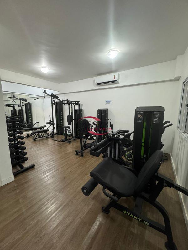 Apartamento com 3 quartos à venda, 140m² — foto 27 de 29