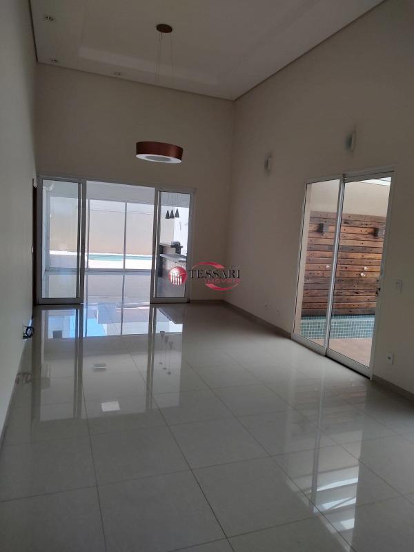 Casa de Condomínio com 4 quartos à venda, 200m² — foto 4 de 30