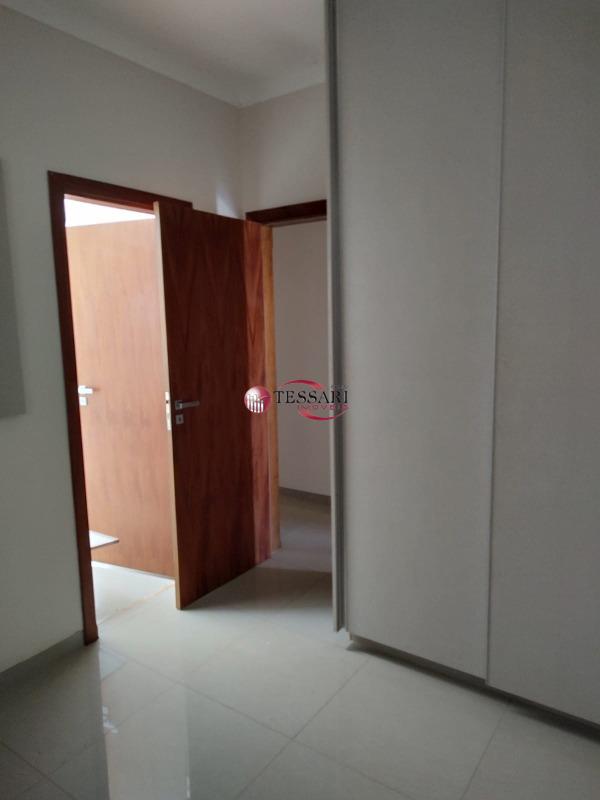 Casa de Condomínio com 4 quartos à venda, 200m² — foto 9 de 30