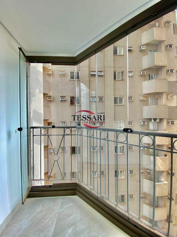 Apartamento com 2 quartos à venda, 80m² — foto 13 de 23