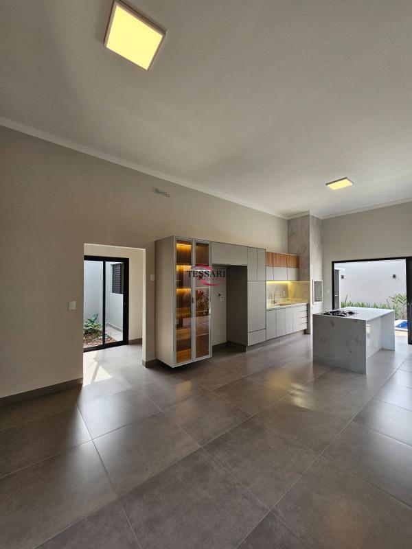 Casa com 3 quartos à venda, 120m² — foto 4 de 26