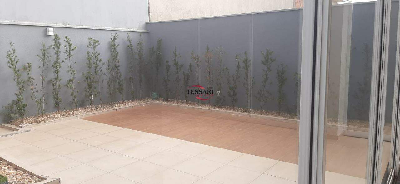 Casa de Condomínio com 3 quartos à venda, 250m² — foto 28 de 30