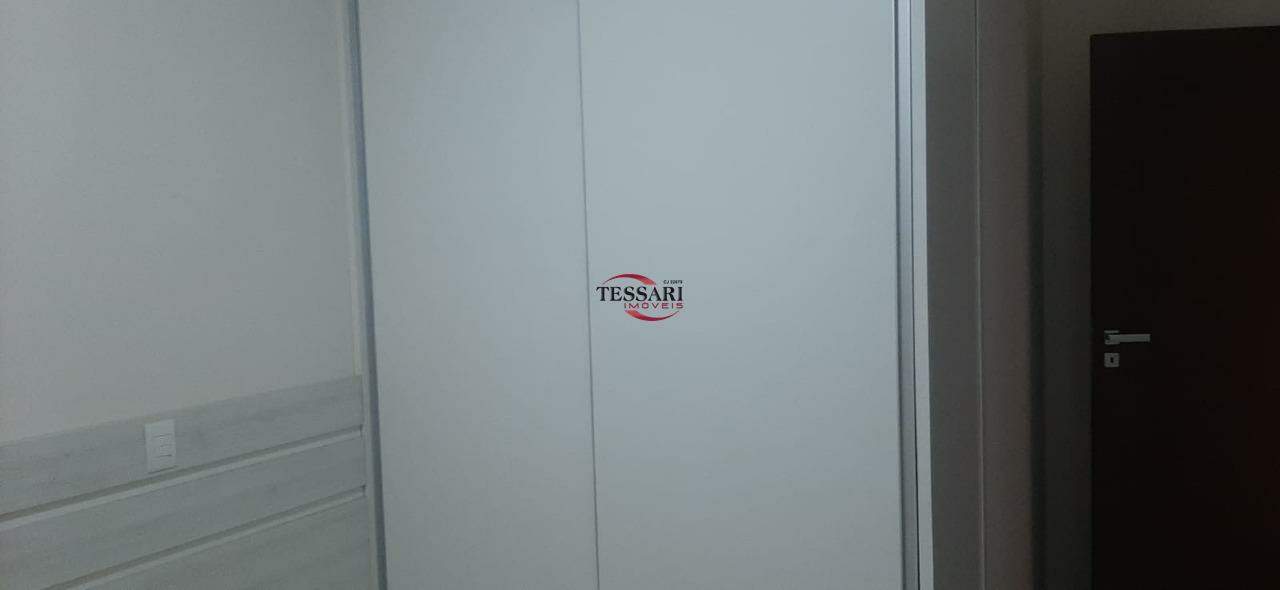 Casa de Condomínio com 3 quartos à venda, 250m² — foto 15 de 30