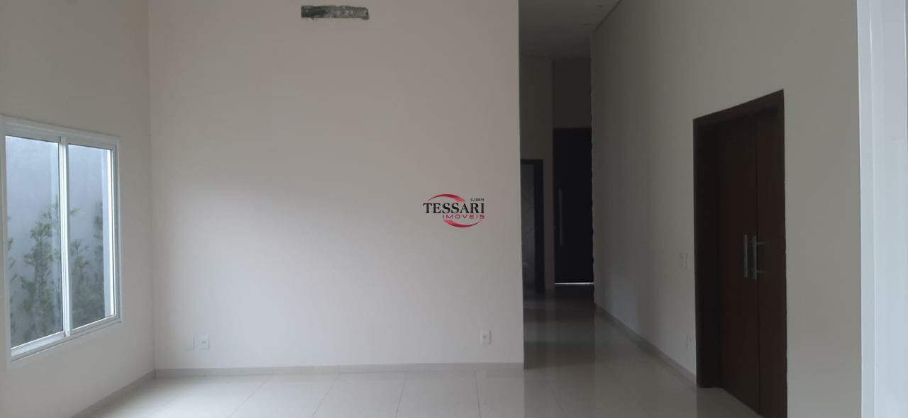 Casa de Condomínio com 3 quartos à venda, 250m² — foto 4 de 30