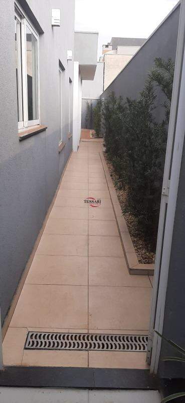 Casa de Condomínio com 3 quartos à venda, 250m² — foto 30 de 30