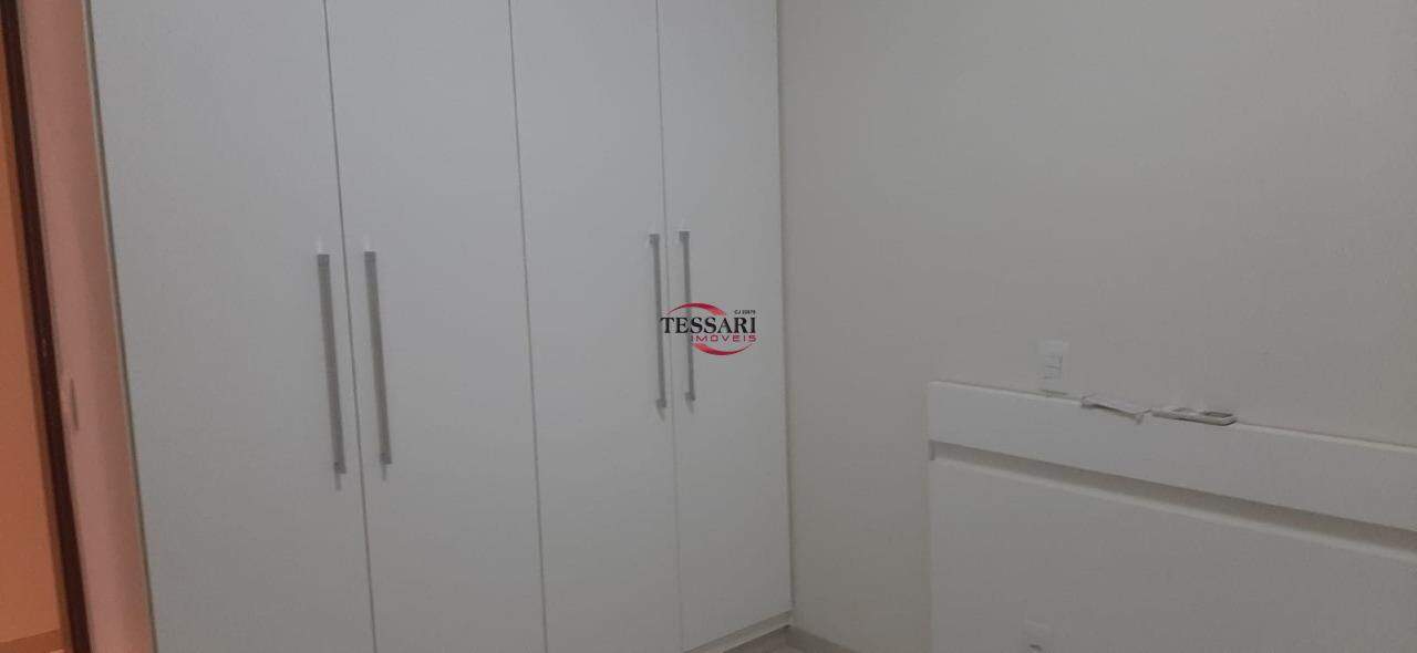 Casa de Condomínio com 3 quartos à venda, 250m² — foto 18 de 30