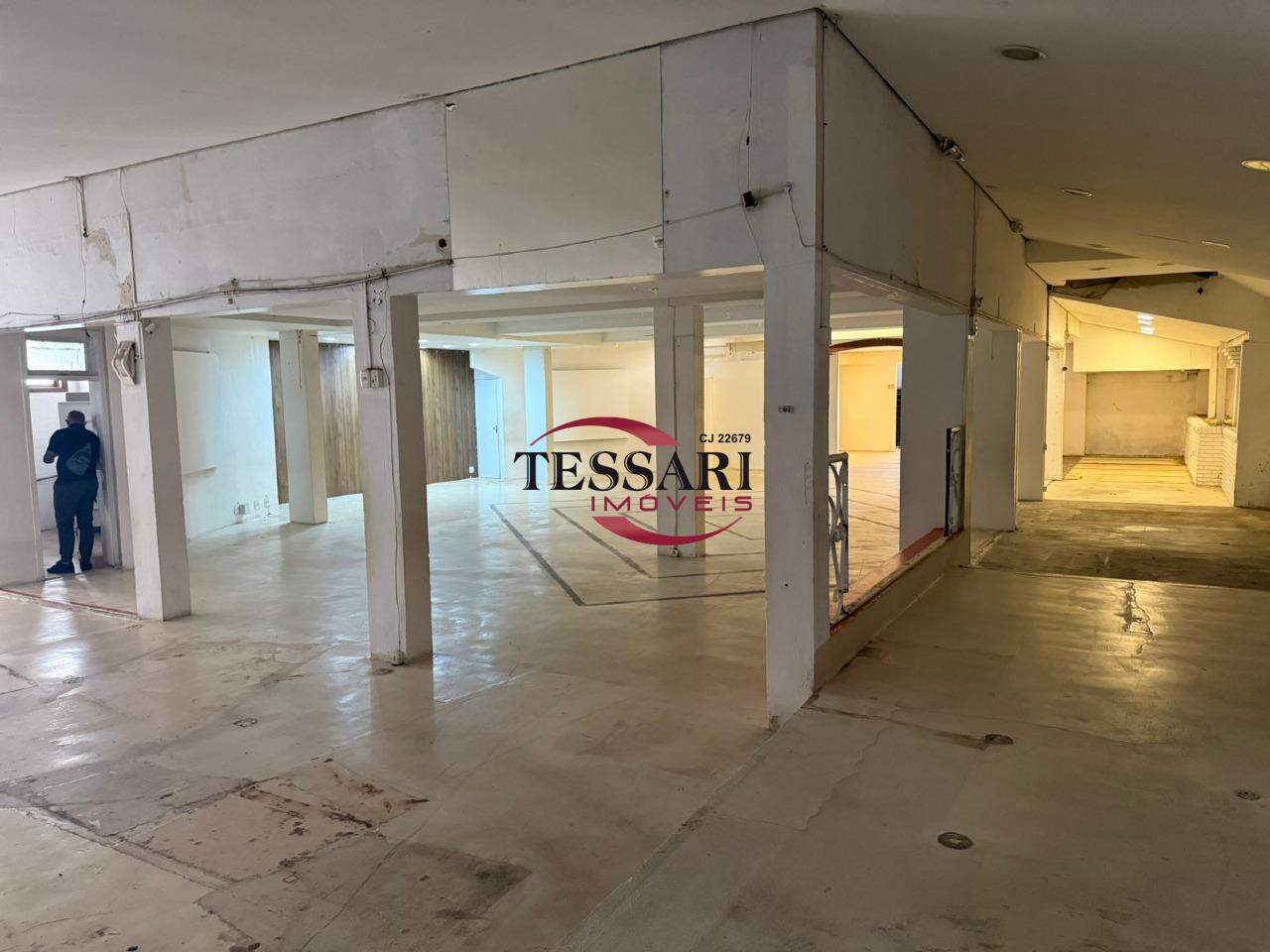 Loja / Salão / Ponto Comercial para aluguel, 650m² — foto 10 de 28