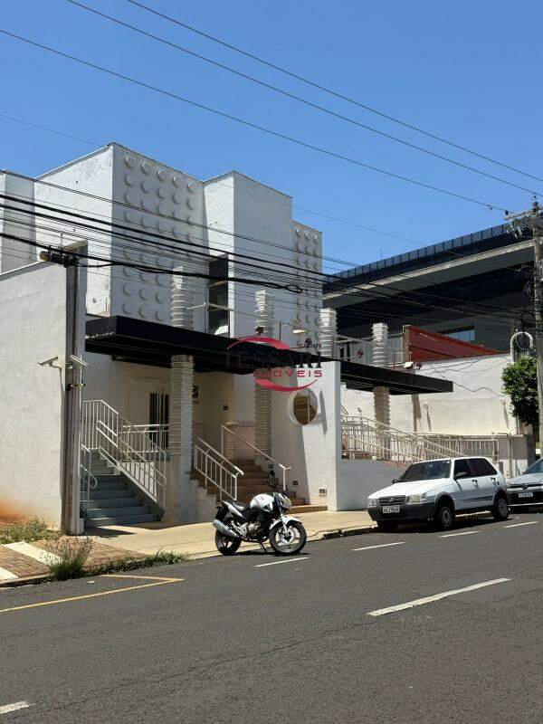 Loja / Salão / Ponto Comercial para aluguel, 650m² — foto 2 de 28