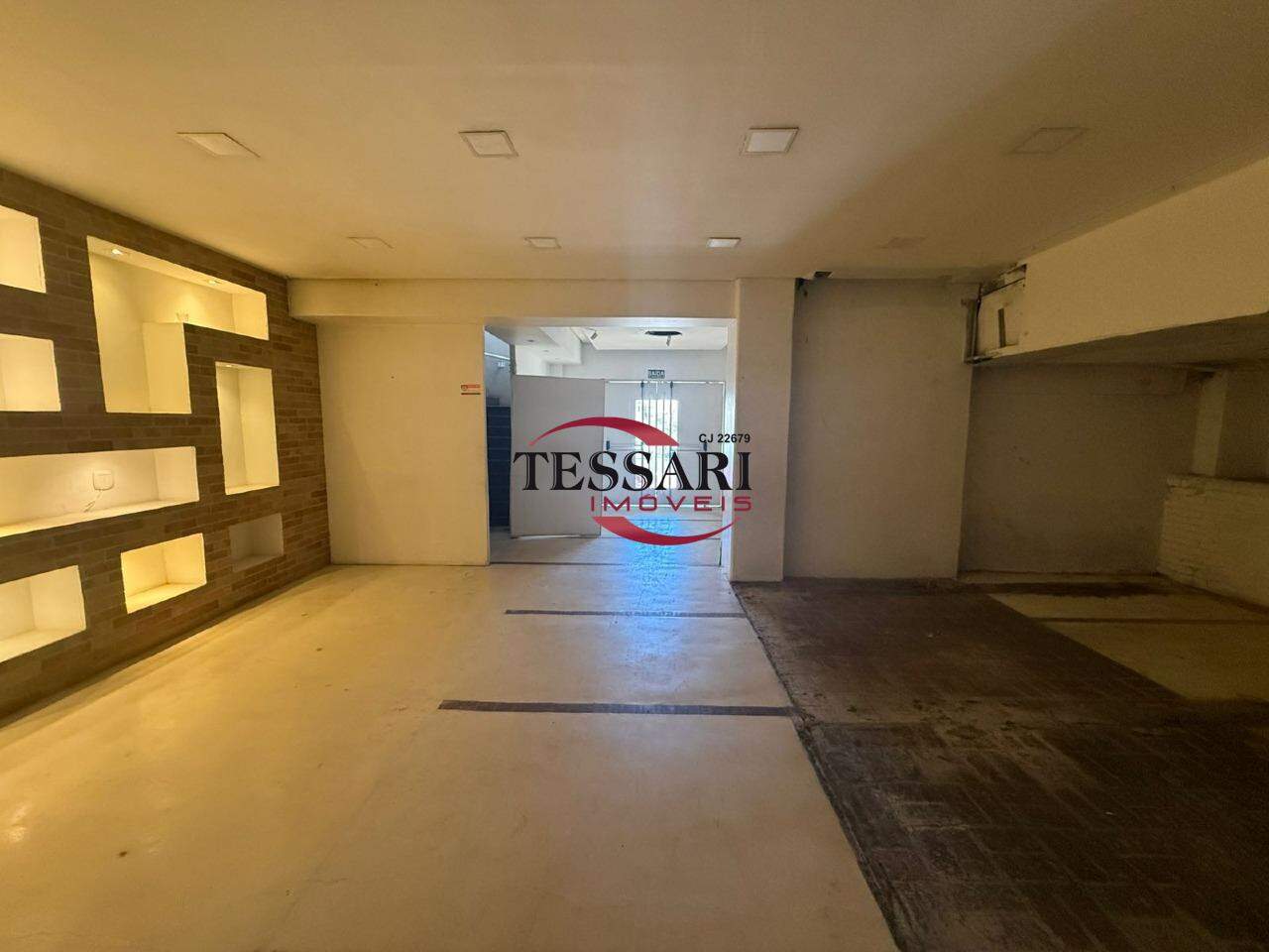 Loja / Salão / Ponto Comercial para aluguel, 650m² — foto 4 de 28