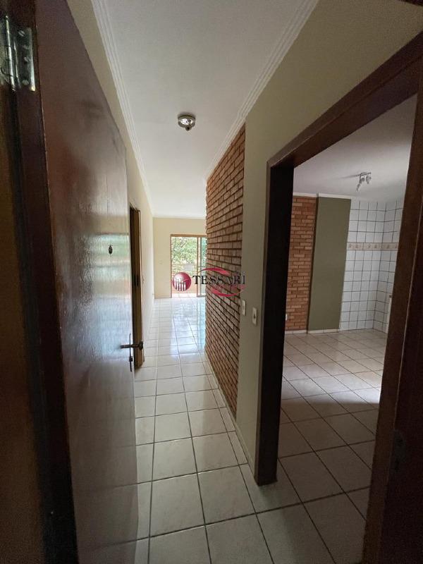 Apartamento com 2 quartos à venda, 70m² — foto 4 de 13