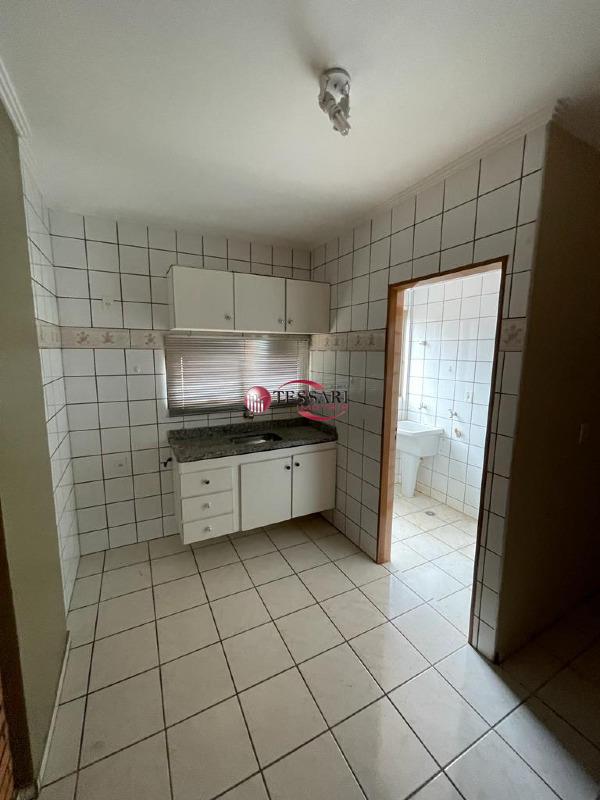 Apartamento com 2 quartos à venda, 70m² — foto 5 de 13