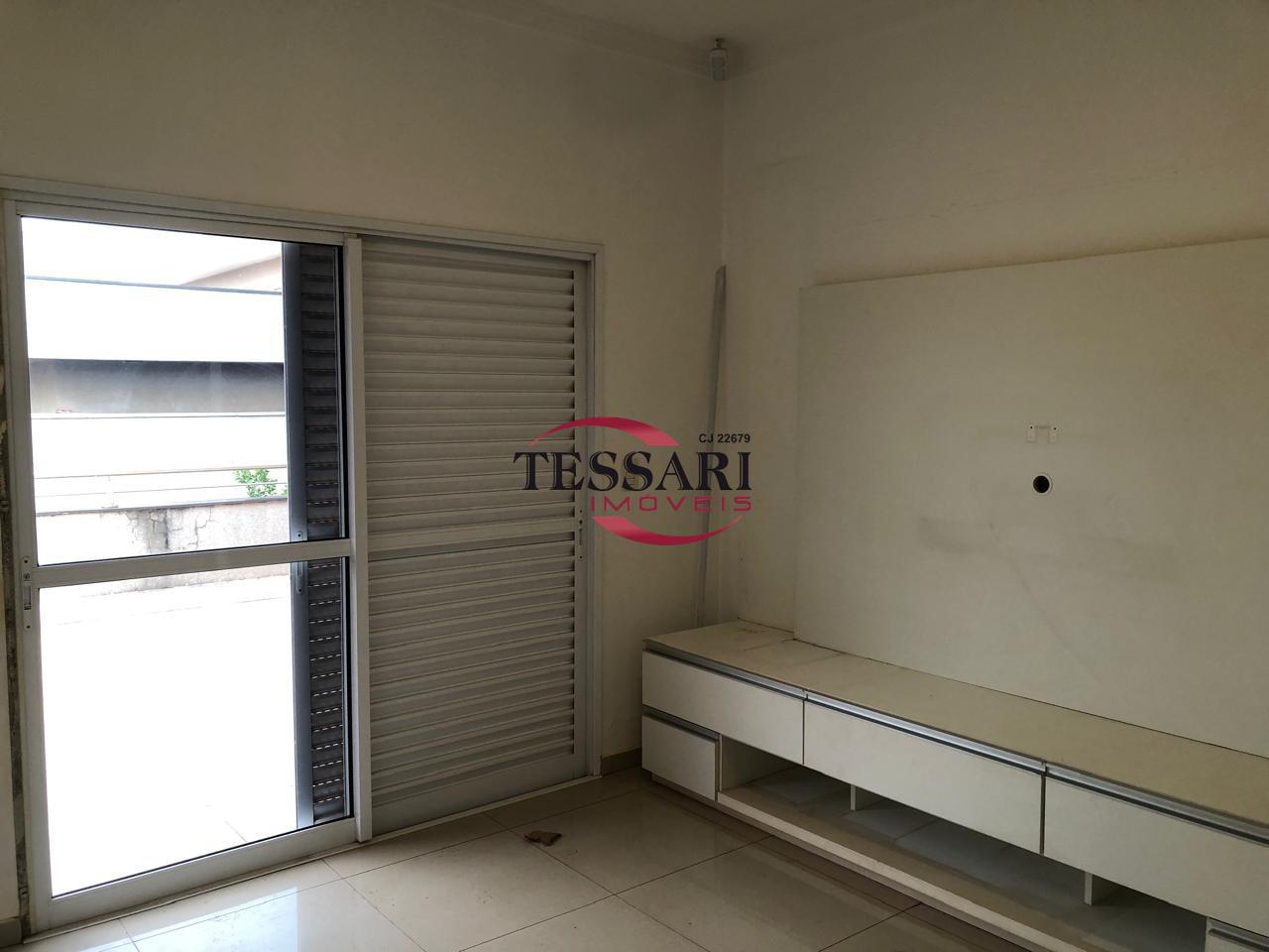 Casa de Condomínio com 4 quartos para aluguel, 300m² — foto 22 de 30