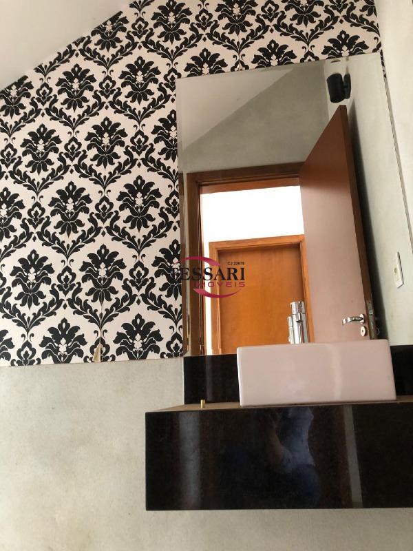 Casa de Condomínio com 4 quartos para aluguel, 300m² — foto 6 de 30
