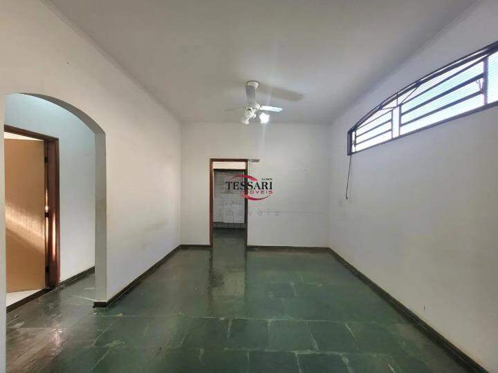Imóvel Comercial à venda, 230m² — foto 3 de 28