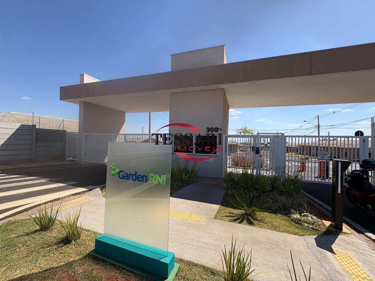 Casa de Condomínio com 2 quartos para aluguel, 42m² — foto 1 de 16