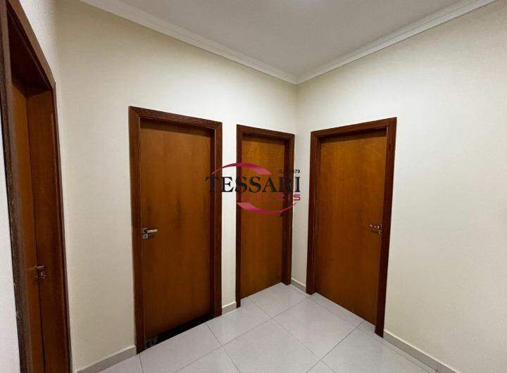 Casa com 3 quartos para aluguel, 120m² — foto 6 de 17