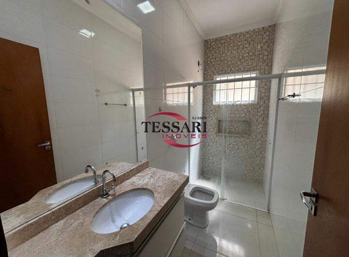 Casa com 3 quartos para aluguel, 120m² — foto 12 de 17