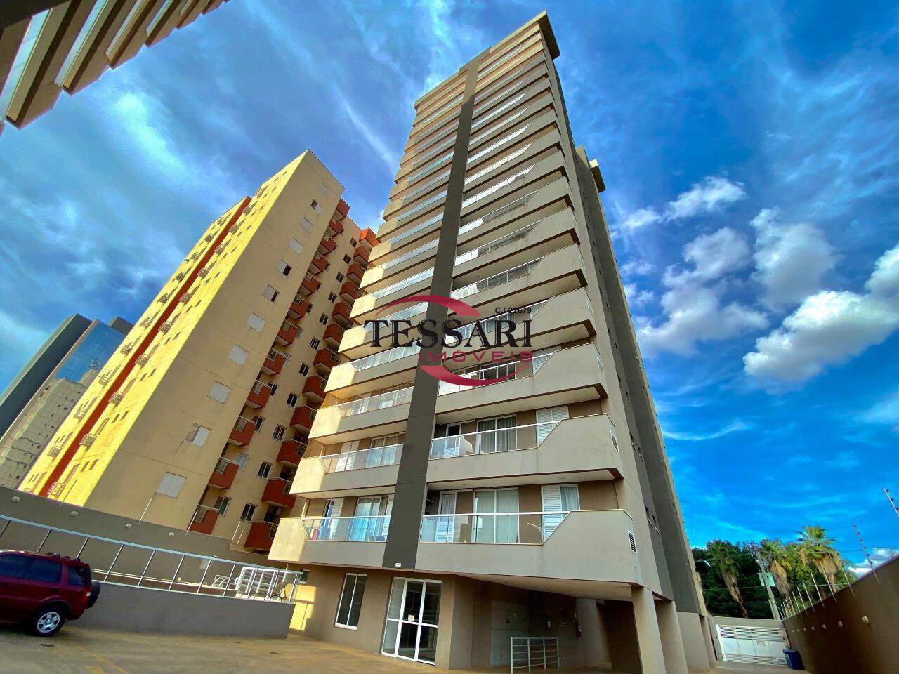 Apartamento com 2 quartos para aluguel, 78m² — foto 1 de 20