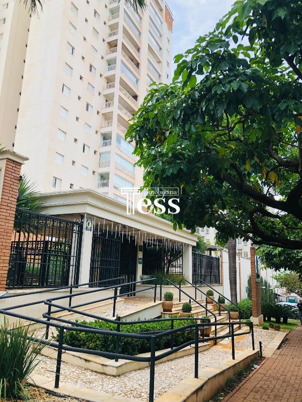 Apartamento com 3 quartos à venda, 136m² — foto 1 de 24