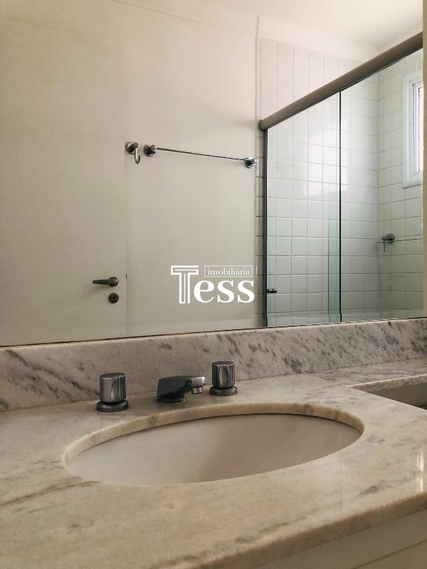 Apartamento com 3 quartos à venda, 136m² — foto 22 de 24