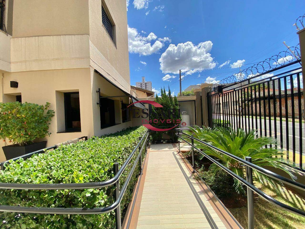 Apartamento com 3 quartos à venda, 80m² — foto 4 de 23