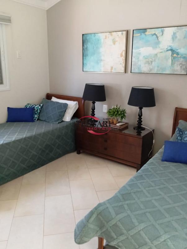 Casa de Condomínio com 3 quartos à venda, 417m² — foto 16 de 24