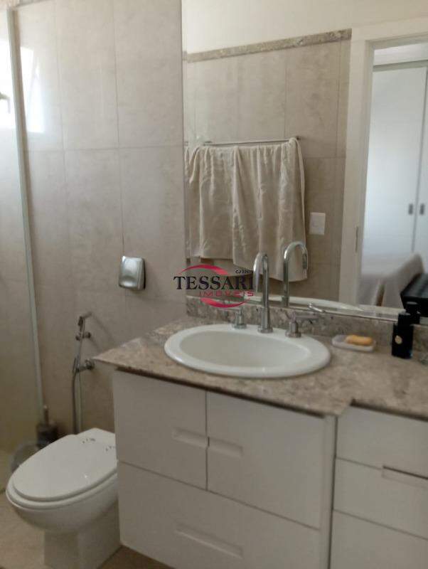 Casa de Condomínio com 3 quartos à venda, 417m² — foto 13 de 24