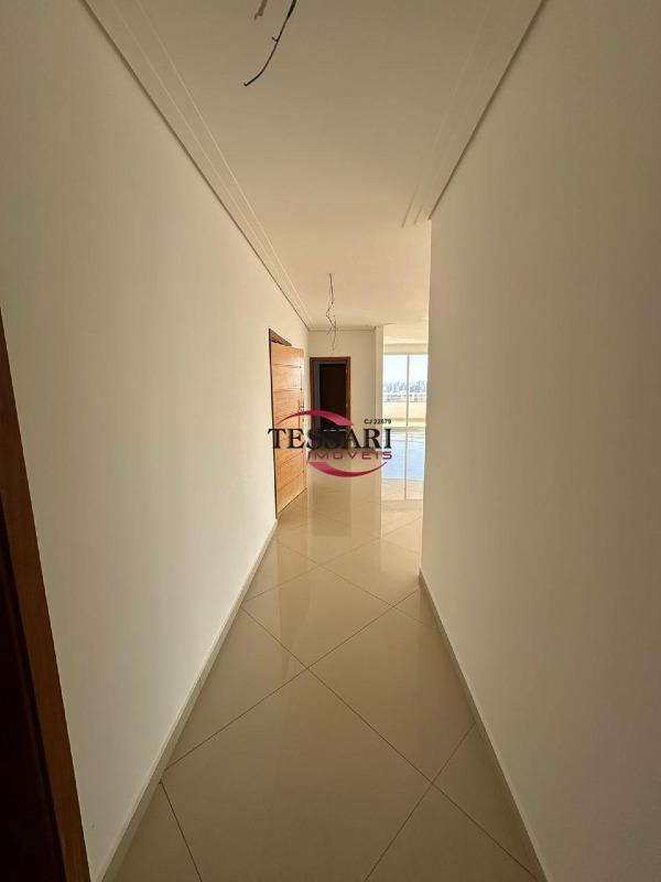 Apartamento com 3 quartos à venda, 388m² — foto 24 de 27