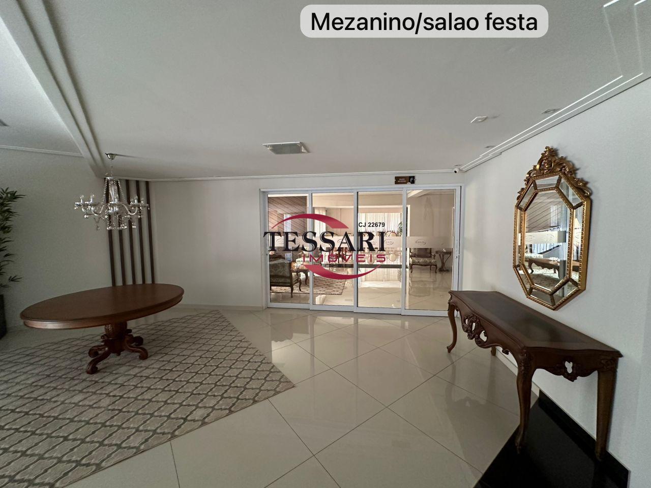 Apartamento com 3 quartos à venda, 388m² — foto 3 de 27