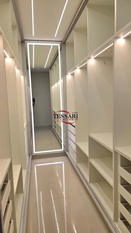 Casa de Condomínio com 3 quartos à venda, 212m² — foto 16 de 29