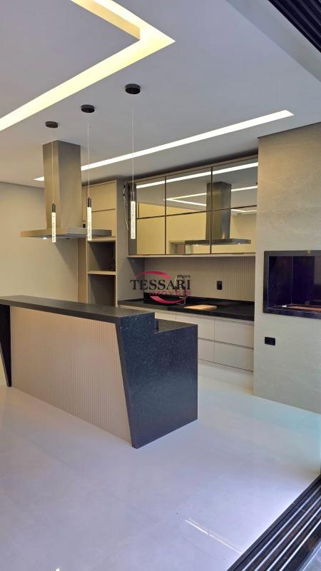 Casa de Condomínio com 3 quartos à venda, 212m² — foto 10 de 29
