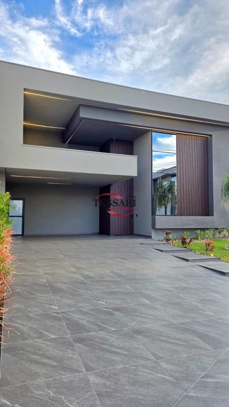 Casa de Condomínio com 3 quartos à venda, 212m² — foto 4 de 29