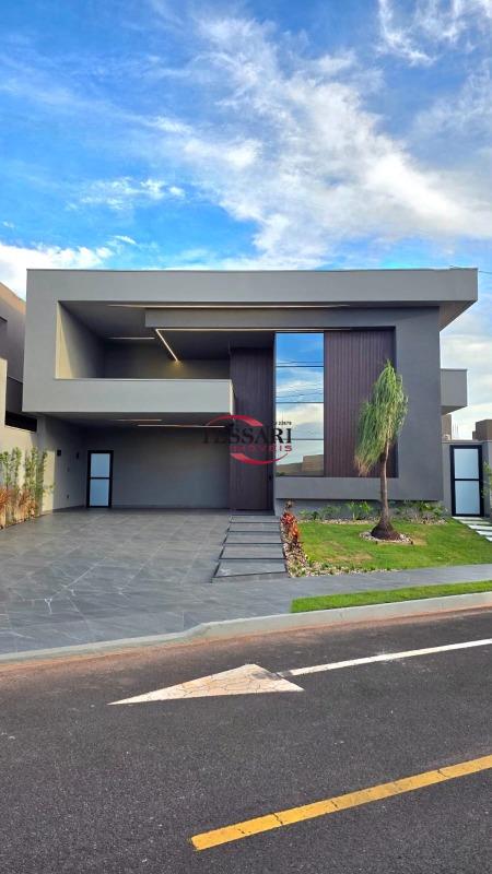 Casa de Condomínio com 3 quartos à venda, 212m² — foto 2 de 29
