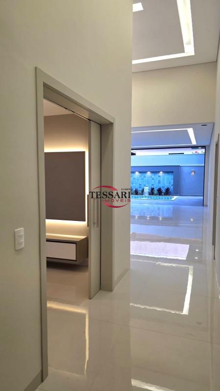 Casa de Condomínio com 3 quartos à venda, 212m² — foto 6 de 29