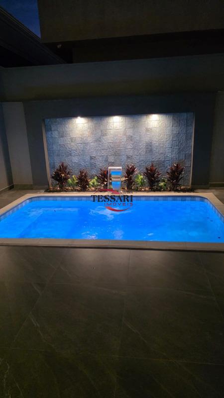 Casa de Condomínio com 3 quartos à venda, 212m² — foto 26 de 29