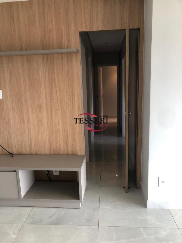 Apartamento com 3 quartos para aluguel, 115m² — foto 4 de 26