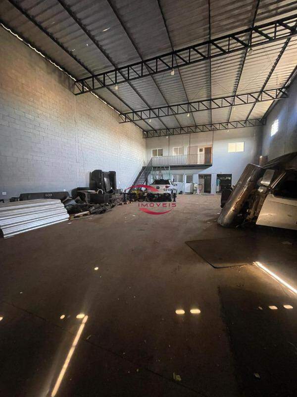 Loja / Salão / Ponto Comercial à venda, 360m² — foto 8 de 19