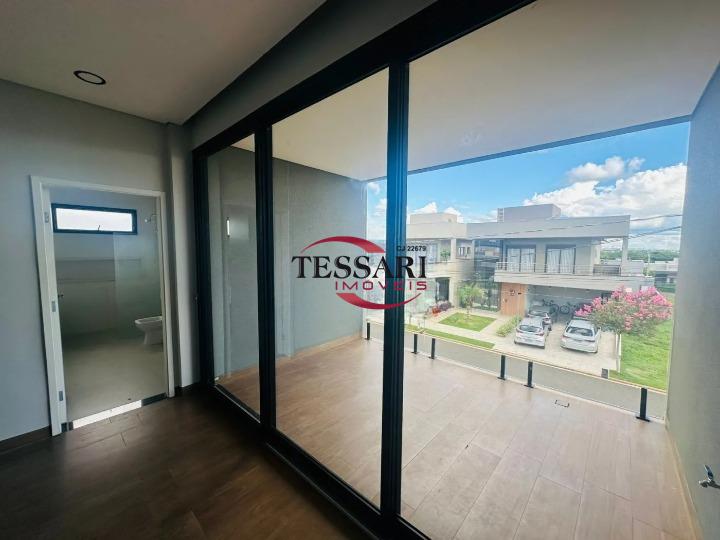 Casa de Condomínio com 3 quartos à venda, 300m² — foto 3 de 23