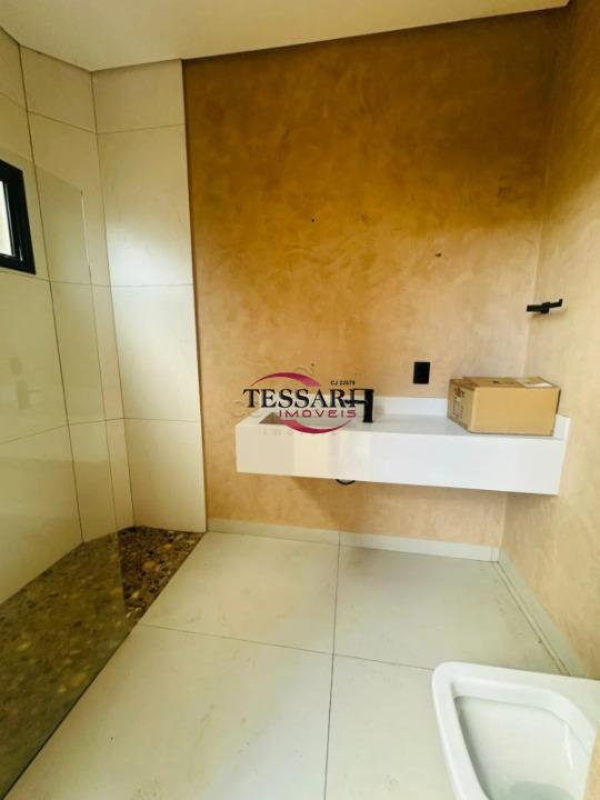 Casa de Condomínio com 3 quartos à venda, 300m² — foto 8 de 23