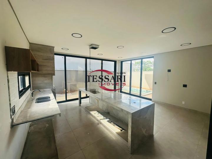 Casa de Condomínio com 3 quartos à venda, 300m² — foto 11 de 23