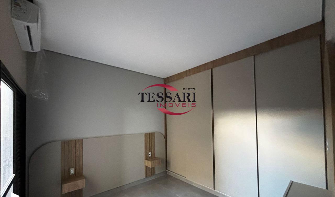Casa de Condomínio com 3 quartos para aluguel, 280m² — foto 15 de 18
